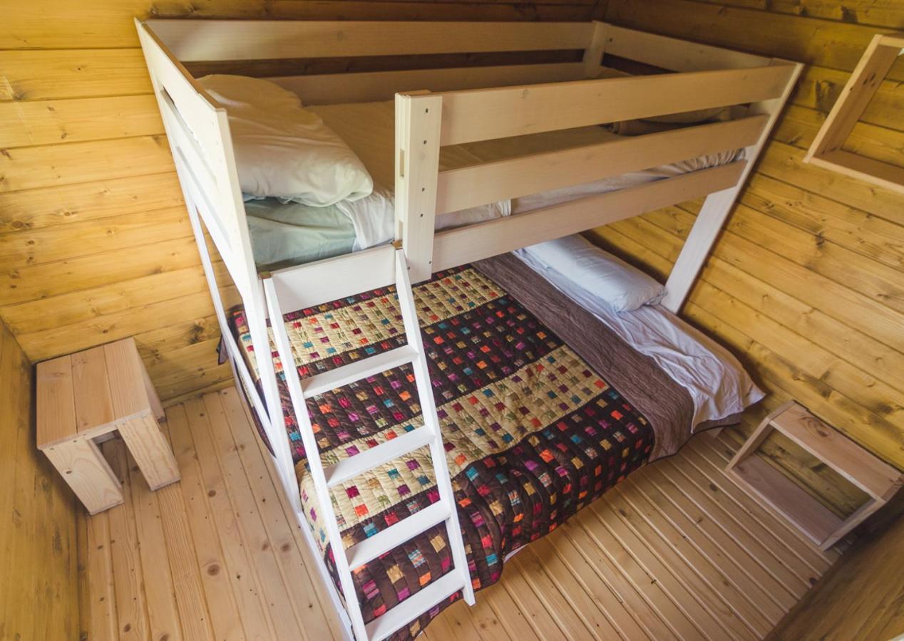 Albergue Restaurante De Artieda Zewnętrze zdjęcie