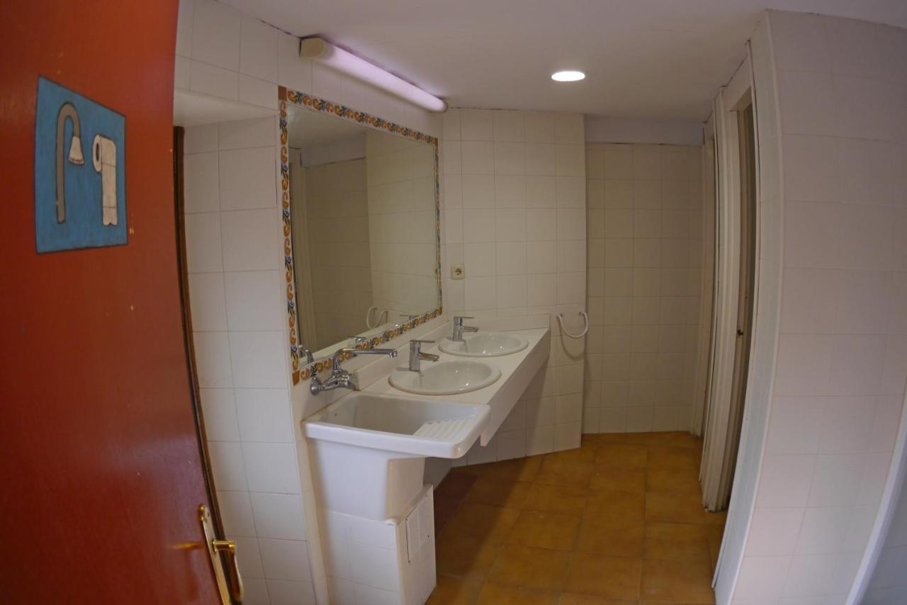 Albergue Restaurante De Artieda Zewnętrze zdjęcie